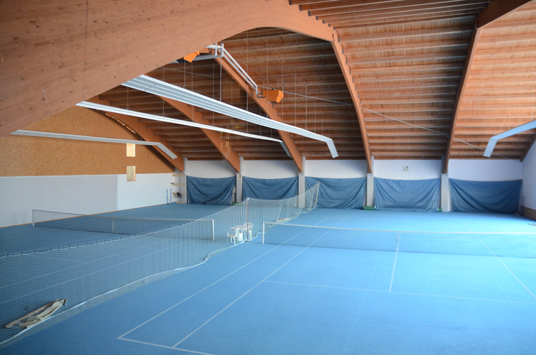 Tennishalle